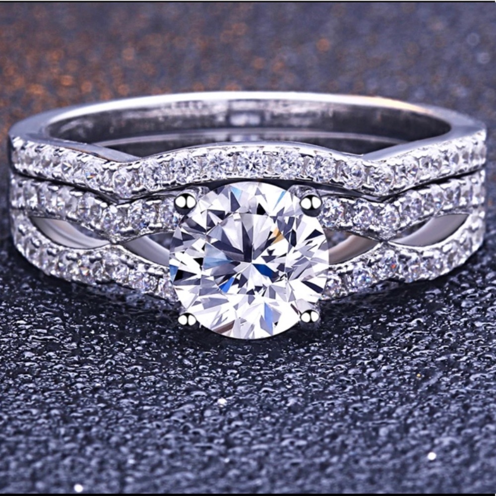 ✨2 Piece Knot Wedding Set✨ - Picture 5 of 10